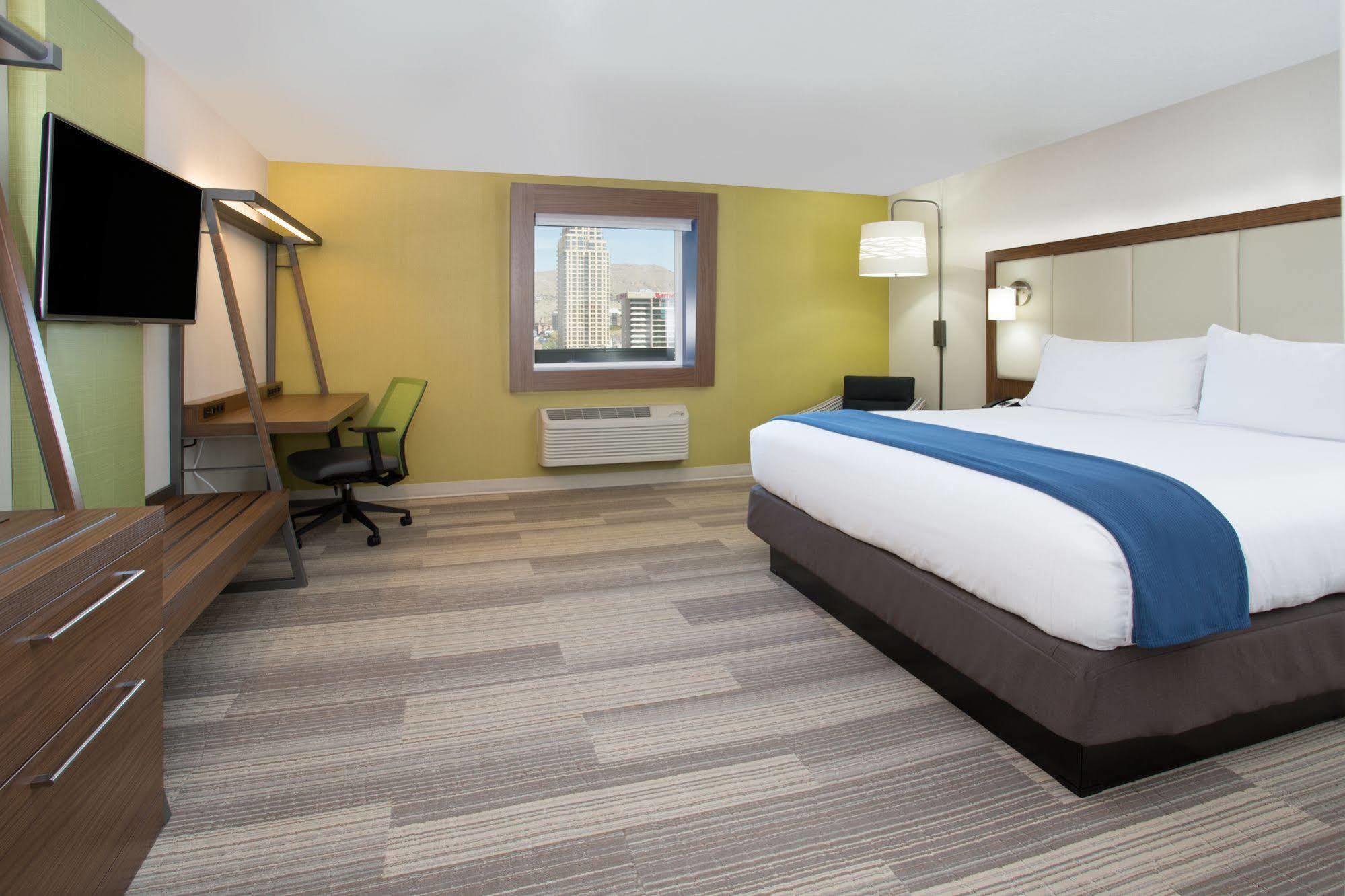 Holiday Inn Express & Suites - Cincinnati Ne - Red Bank Road By Ihg Exterior foto